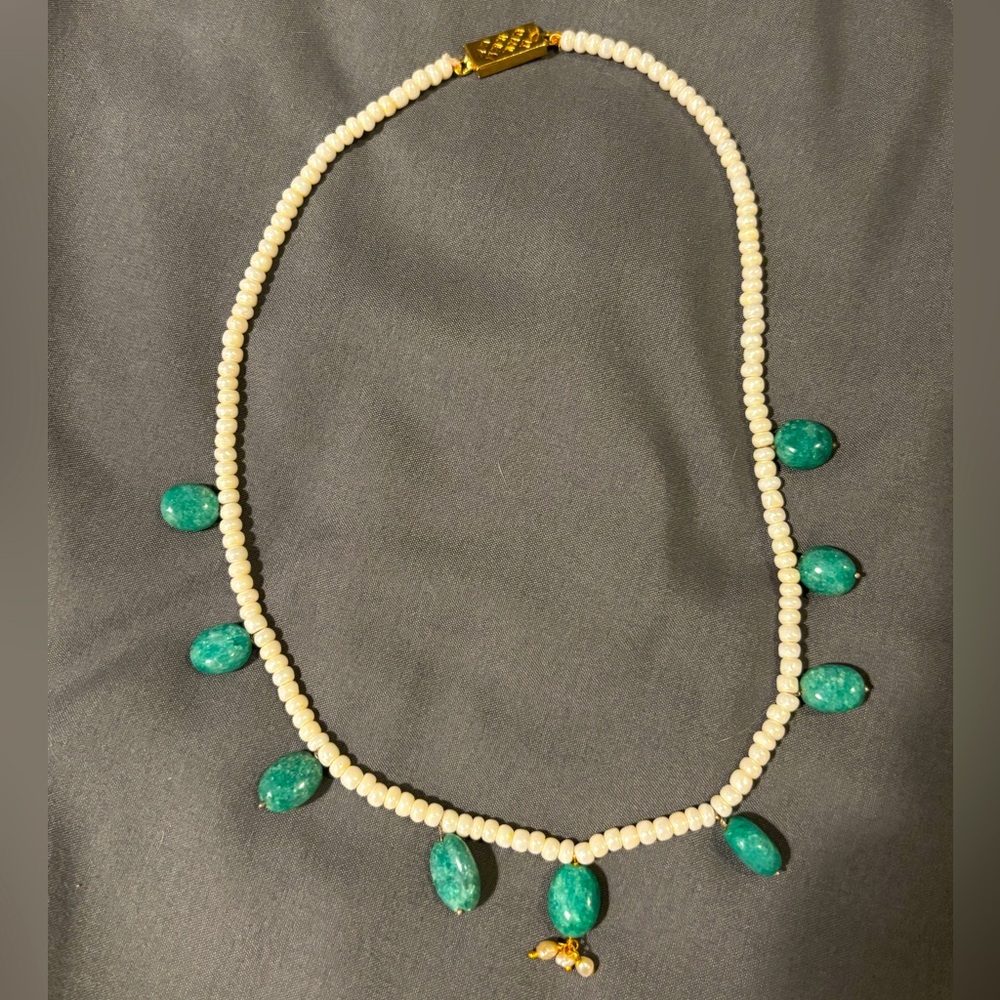 Beaded necklace